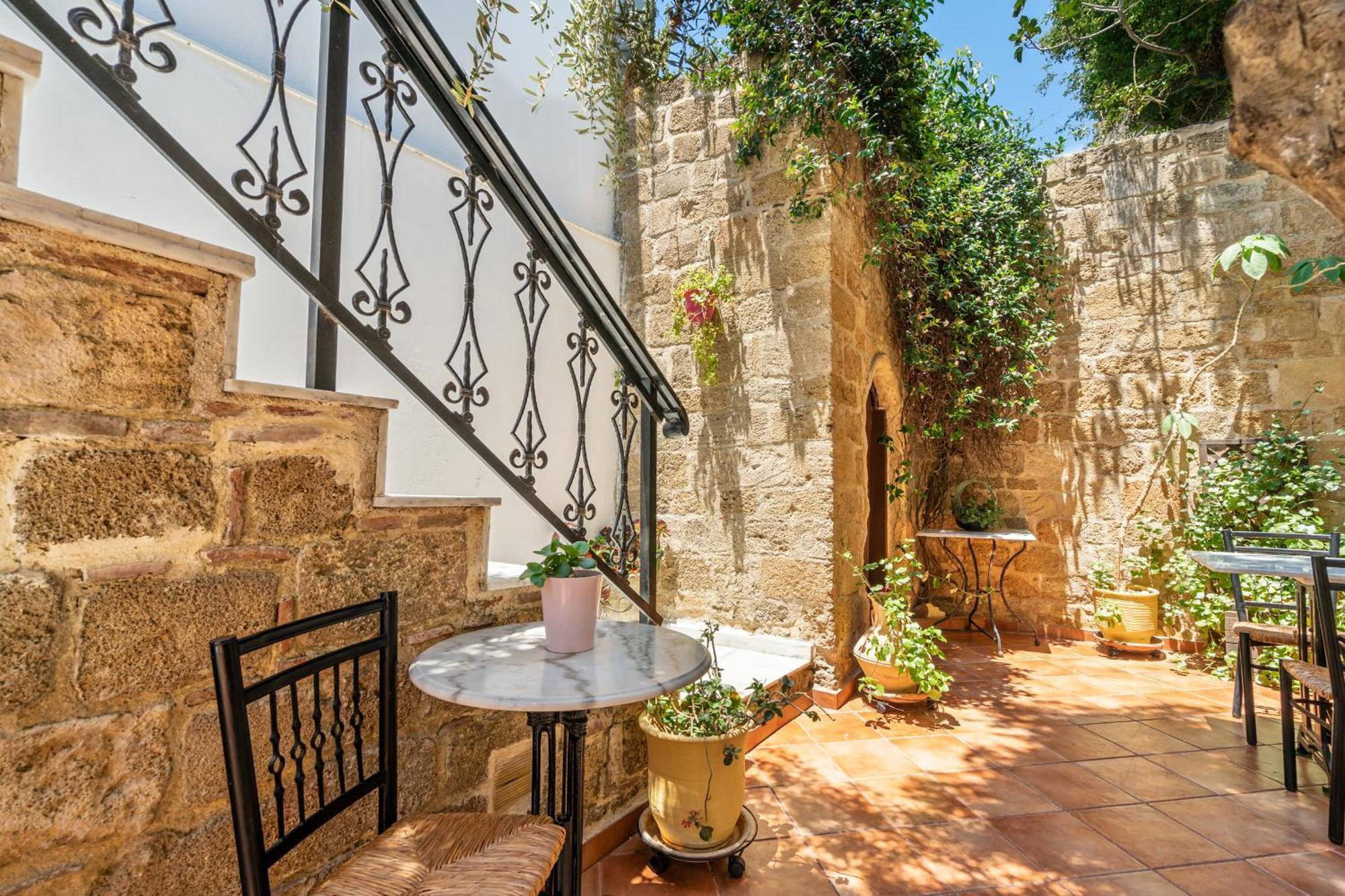 Cava D'Oro Hotel Rhodes City Exterior photo